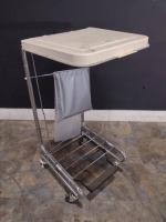 LINEN CART