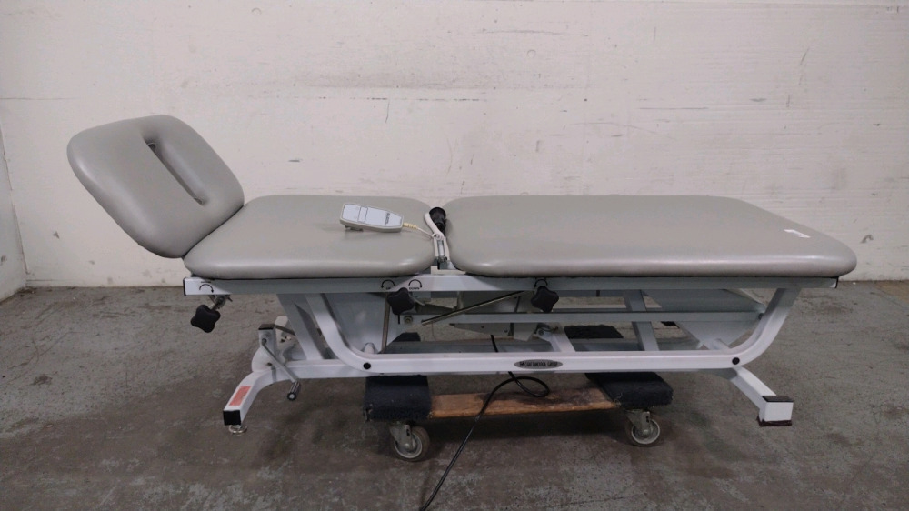 Adapta Table CHATTANOOGA GROUP ADP-300 ADAPTA POWER TREATMENT TABLE WITH HAND CONTROL