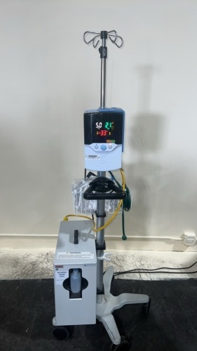 VAPOTHERM PRECISION FLOW VENTILATOR WITH VAPOTHERM Q50 COMPRESSER