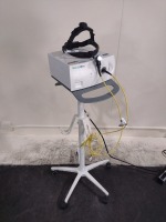 WELCH ALLYN CL100 SURGICAL ILLUMINATOR WITH HEADSET