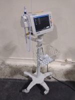 PHILIPS SURESIGN VS 3 PATIENT MONITOR