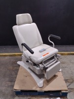 UMF 4010 POWER EXAM CHAIR