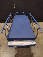 STRYKER 1115 BIG WHEEL STRETCHER