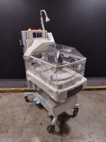 OHMEDA GIRAFFE OMNIBED INFANT INCUBATOR