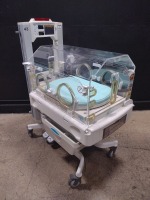 OHMEDA GIRAFFE INFANT INCUBATOR