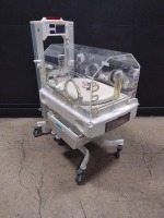 OHMEDA GIRAFFE INFANT INCUBATOR