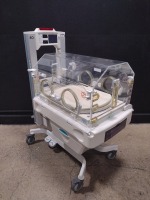 OHMEDA GIRAFFE INFANT INCUBATOR