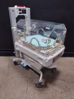 OHMEDA GIRAFFE INFANT INCUBATOR