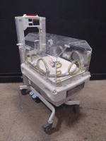 OHMEDA GIRAFFE INFANT INCUBATOR