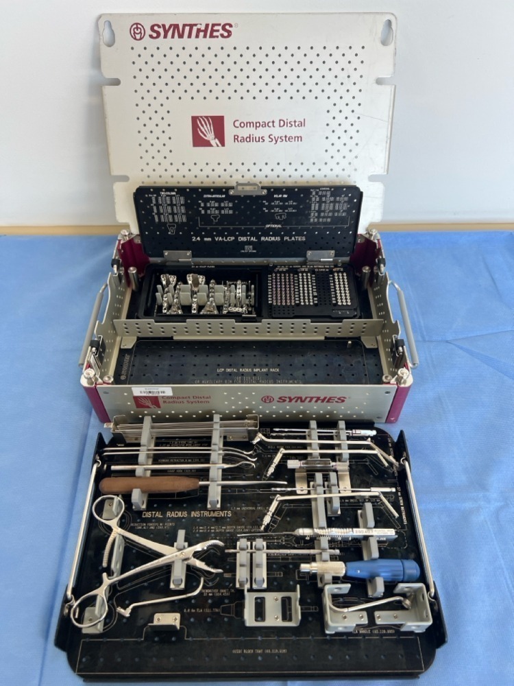 SYNTHES COMPACT DISTAL RADIUS SET LOCATED AT 2100 DORCHESTER AVE ...