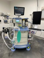 DRAGER FABIUS GS PREMIUM 8607000-41 ANESTHESIA MACHINE WITH INTELLIVUE MX700 MONITOR, INTELLIVUE MX700 MONITOR, INTELLIVUE G5- M1019A GAS MONITOR, INTELLIVUE X2 MONITOR, CAPSULE MONITOR, DRAGER VAPOR 2000 SEVOFLURANE GAS AND ISOTEC 5 ISOFLURANE LOCATED AT