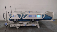 HILL-ROM P1900 TOTALCARE HOSPITAL BED