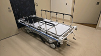 STRYKER 1550 ELECTRIC STRETCHER