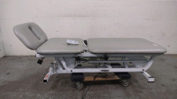 CHATTANOOGA GROUP ADP-300 ADAPTA POWER TREATMENT TABLE WITH HAND CONTROL