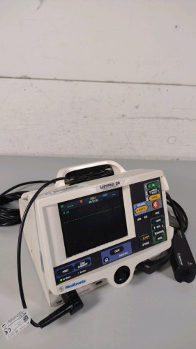 MEDTRONIC LIFEPAK 20 DEFIB WITH PACER, ANALYZE, AED MODE, SPO2, ECG ...