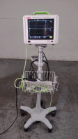 CASMED FORE-SIGHT ELITE ABSOLUTE TISSUE OXIMETER ON ROLLING STAND