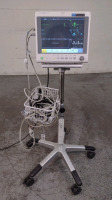 DRE WAVELINE TOUCH PLUS VITAL SIGNS MONITOR ON ROLLING STAND