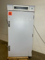 THERMO SCIENTIFIC 393 CO2 INCUBATOR