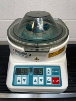 HETTICH 2080-01 BENCHTOP CENTRIFUGE