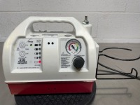 GOMCO OPTIVAC G180 PORTABLE ASPIRATOR