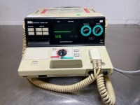 ZOLL ZMI PACEMAKER/DEFIBRILLATOR W/PACER, ECG AND PADDLES