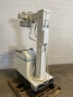 GE AMX4 PLUS MOBILE X-RAY MACHINE (DOM 1/1990)