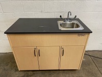 OZARK RIVER ADVANTAGE PORTABLE HOT WATER SINK HAND WASHING SINK