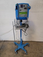 GE DINAMAP PRO 200V2 PATIENT MONITOR ON ROLLING STAND