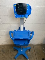 GE DINAMAP V100 PATIENT MONITOR ON ROLLING STAND