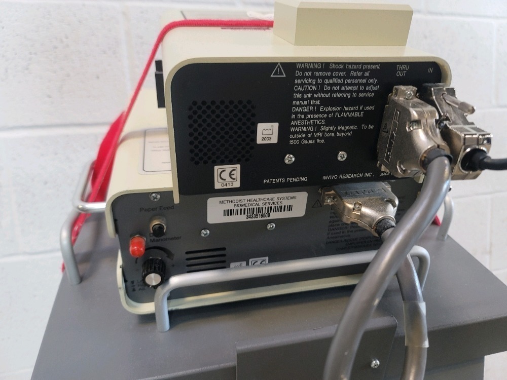 INVIVO 4500 MRI PULSE OXW/ OMEGA 1400 ON ROLLING CART