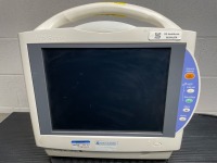 NIHON KOHDEN MU-631RA PATIENT MONITOR WITH TRANSPORT MODULE