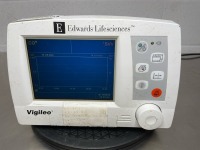 EDWARD LIFESCIENCES VIGILEO PATIENT MONITOR