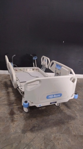 HILL-ROM TOTALCARE HOSPITAL BED