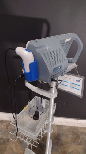 LABORIE PORTASCAN 3D BLADDER SCANNER W/ PROBE ON ROLLING STAND
