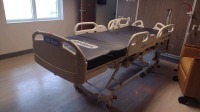 HILL-ROM VERSACARE HOSPITAL BED