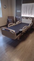 HILL-ROM VERSACARE HOSPITAL BED