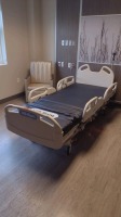 HILL-ROM VERSACARE HOSPITAL BED