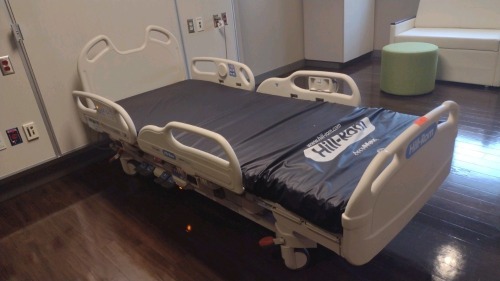 HILL-ROM VERSACARE HOSPITAL BED