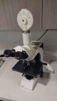 LEICA LAB MICROSCOPE