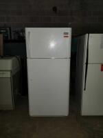 FRIGIDAIRE REFRIGERATOR/FREEZER