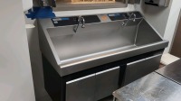 STERIS FLEXMATIC DUAL BAY SCRUB SINK (LITTLE TO NO USE)