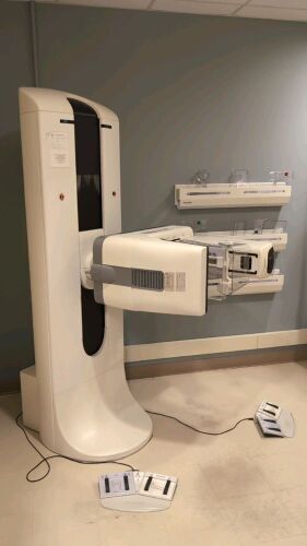 2013 HOLOGIC SELENIA DIMENSIONS AWS WITH 2018 UPGRADES 3D MAMMOGRAPHY UNIT LOCATION: GUILD BUILDING / IMAGING CENTER – 825 WASHINGTON ST NORWOOD MA