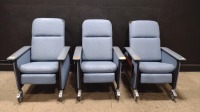 LOT OF (3) RECLINERS