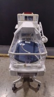 OHMEDA GIRAFFE OMNIBED INFANT INCUBATOR