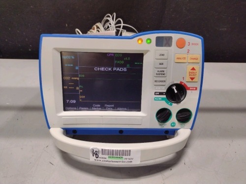 ZOLL R-SERIES ALS DEFIB WITH PACING, 12 LEAD ECG, SPO2, CO2, ANALYZE