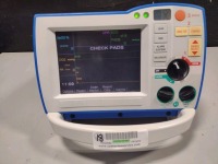 ZOLL R-SERIES ALS DEFIB WITH PACING, 12 LEAD ECG, SPO2, CO2, ANALYZE