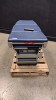 MIDMARK 405 POWER EXAM TABLE