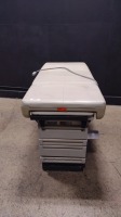 MIDMARK 404 POWER EXAM TABLE