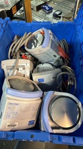 FISHER & PAYKEL MR850JHU LOT OF 9 HUMIDIFIER LOCATED AT 3325 MOUNT PROSPECT RD. FRANKLIN PARK, IL 60131