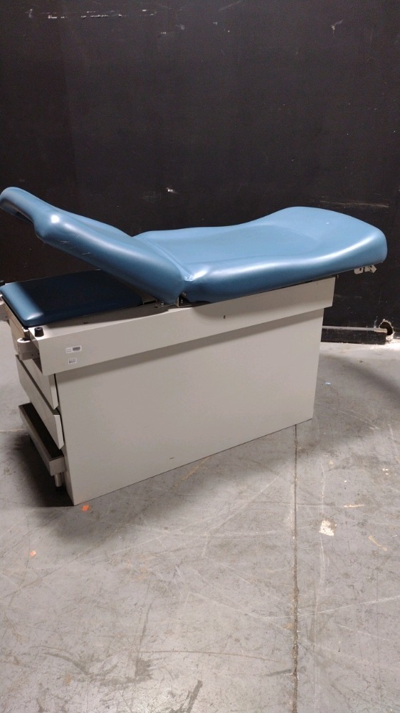CLAFLIN ADVANTAGE II EXAM TABLE LOCATED AT 3325 MOUNT PROSPECT RD ...